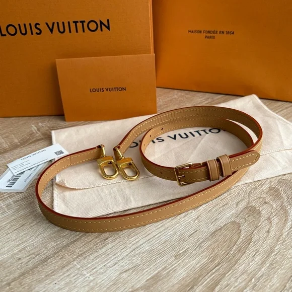 Authentic Louis Vuitton Nano Speedy - Picture 11 of 13